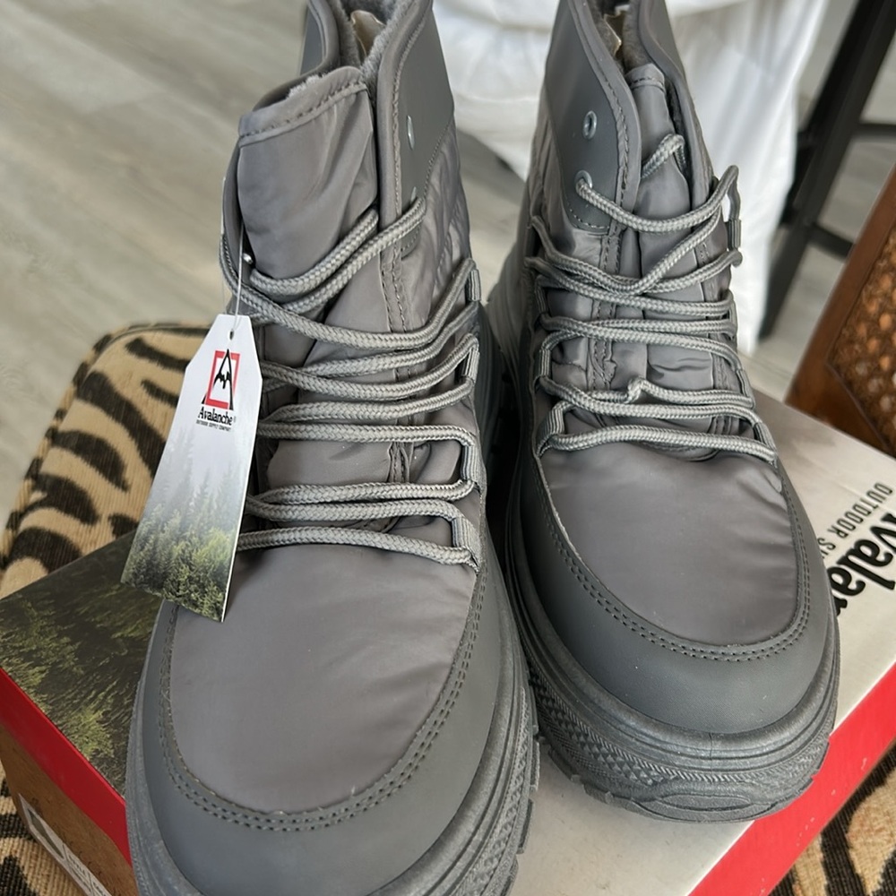 Avalanche Hiking Boots Grey Himalaya Lace Up Comfort Sherpa Lined Women’s 11 New - Picture 4 of 11